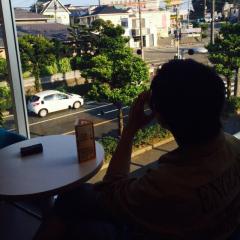 普通に誰か話そう(^-^)