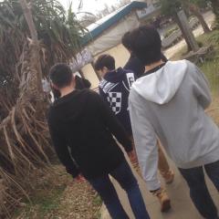 暇だ、誰か花そ〜ぜ！