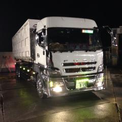 粋で陽気なトラック野郎