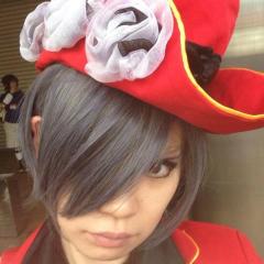 ボカロ、アニメ系のコスプレでお好きな方〜(・ω・)ノ