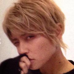 手越 祐也