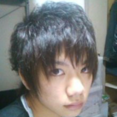 俺が隣で寝てたらなにする？