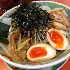 美味いラーメン屋都内で教えて。