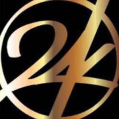 この世界はその手の中…