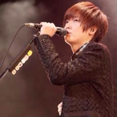 歌い手さん好きな人話そ👀