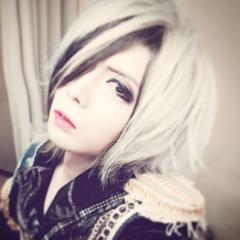 LEREVE さゆ