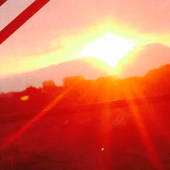 みんなで夕日に向かって走ろう