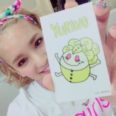つき