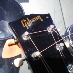 ギター好きなかた集まってです！