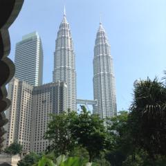 海外好きの暇人きて〜