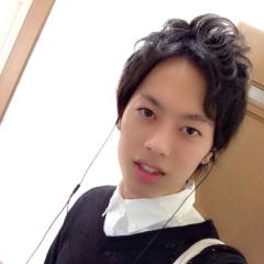 寝るまで構ってくださいヽ(；▽；)ノ