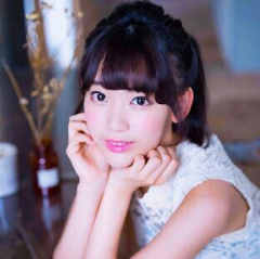 宮脇咲良