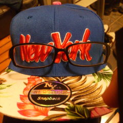 (ひ・ω・ま)してます。