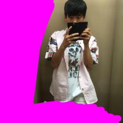 よろしくお願いしますサッカーしてます