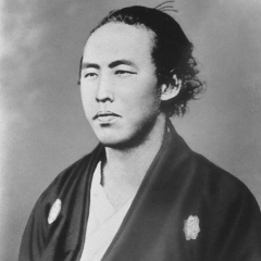 歴史好きな方いませんか？