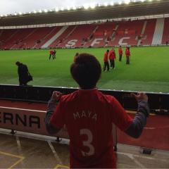 くろやなぎ あすか