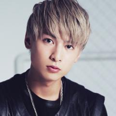 lol(エルオーエル) 小見山直人