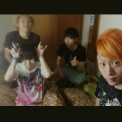 暇な人集合！マホトやはじめのことを話そ！今日の出来事でもいいよ！