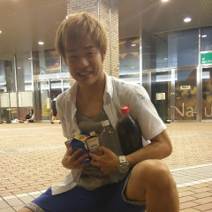 キンニクキンギョ川畑