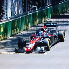 女性誰かぁ来てー