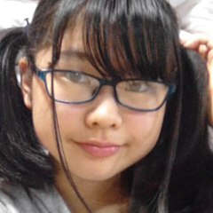 メガネのツインテール