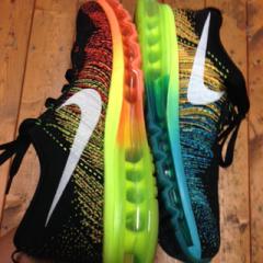 スニーカー😄スキー