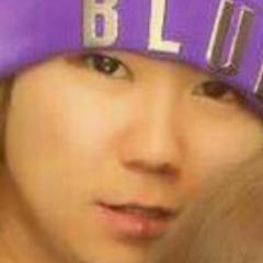 かまってぇ(つд`)