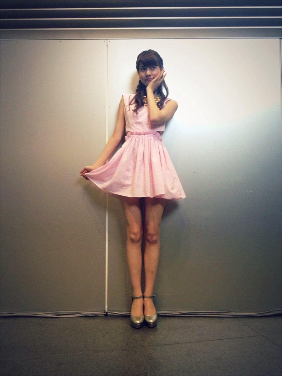 AKB48 全身像 