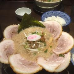 タクヤ