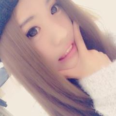 ゆぃ(サボりがちの女子高生