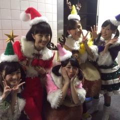 ももクロ好きな人あつまれー