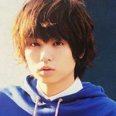伊野尾慧