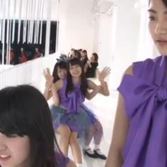 ライト前でヘッドスライディング