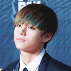 BTS♡VLOVE