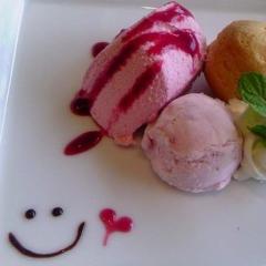 とーみ