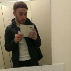 ReeceMAYUのトーク