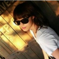 鷲尾伶菜（E-girls）のTalk