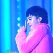 ☮♔✞*♚Ꮆ✟ⅅ♚*✞♔☮のトーク