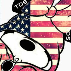 Ψ(⃔ *`∀´* )⃕Ψ↝