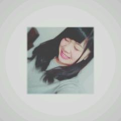 ひ な