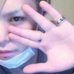 夢の都市に迷い込んだお嬢ちゃん