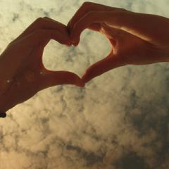 ひ と り ご と 。