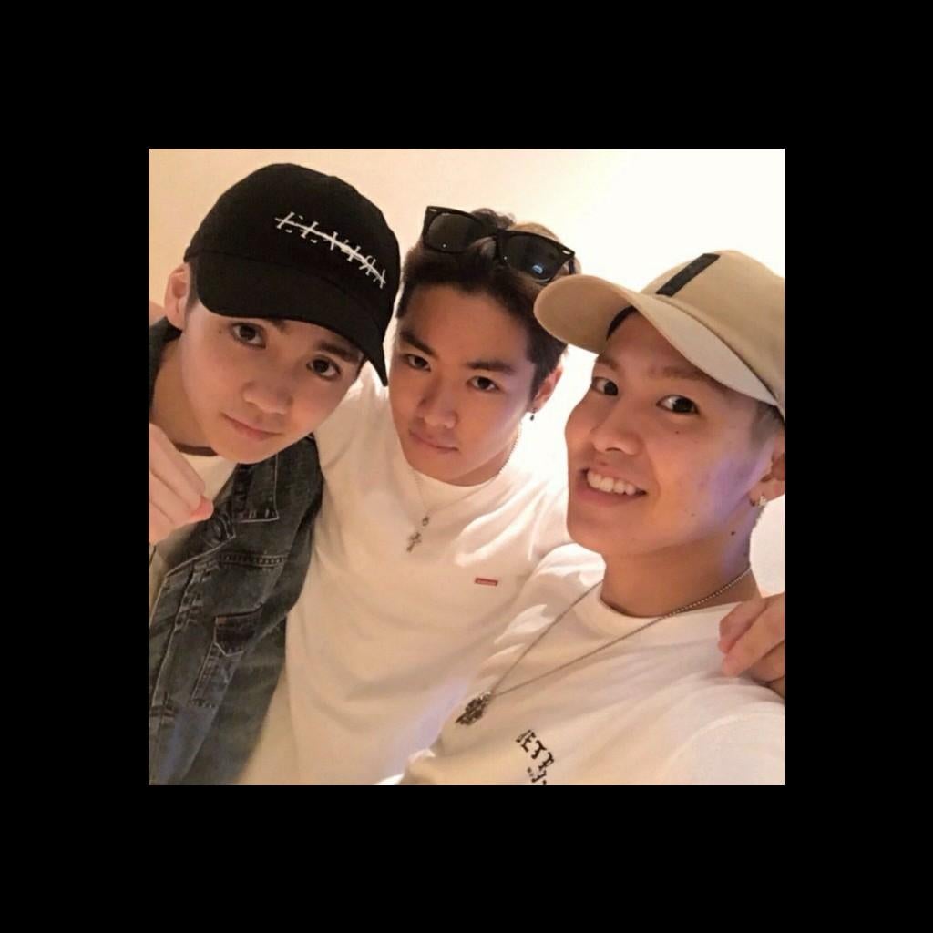 彩とヒロとえみかさんのトーク。