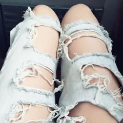ぼろぼろ(ꈨຶꎁꈨຶ)…pants買って💕