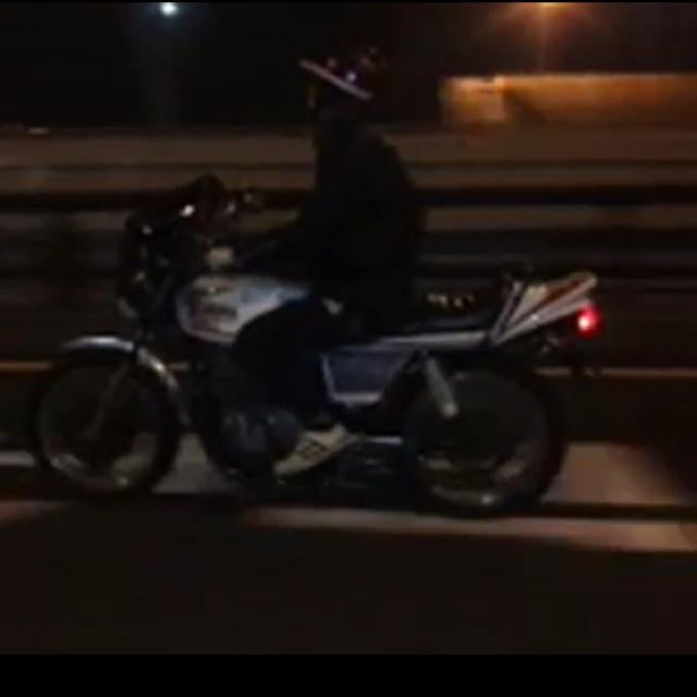 ケンカ