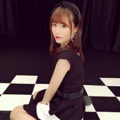 込山榛香