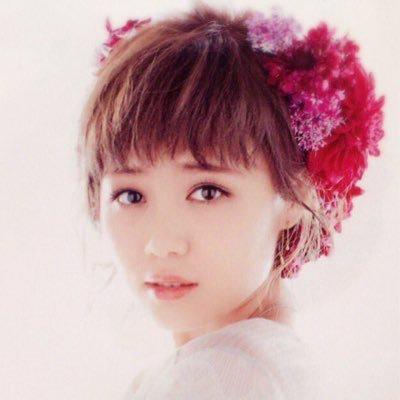 鷲尾伶菜大好きです。