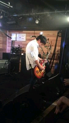 とむらは今日も不健康