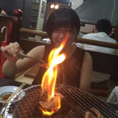 むとうまな