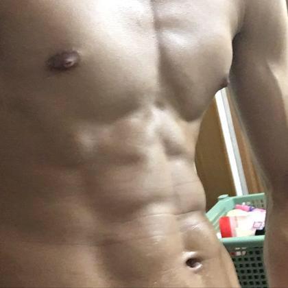 筋肉好きな人きてー